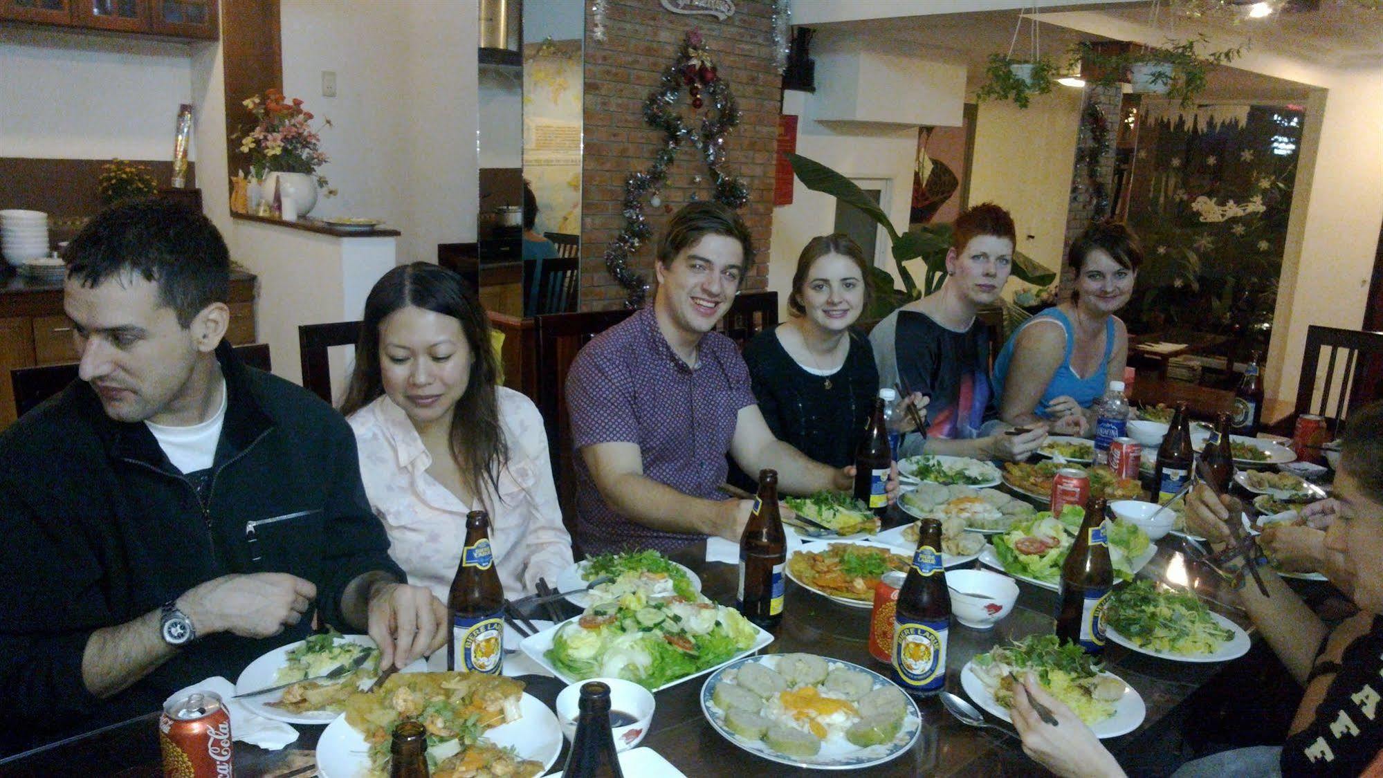 Flower Garden Homestay ฮอยอัน ภายนอก รูปภาพ