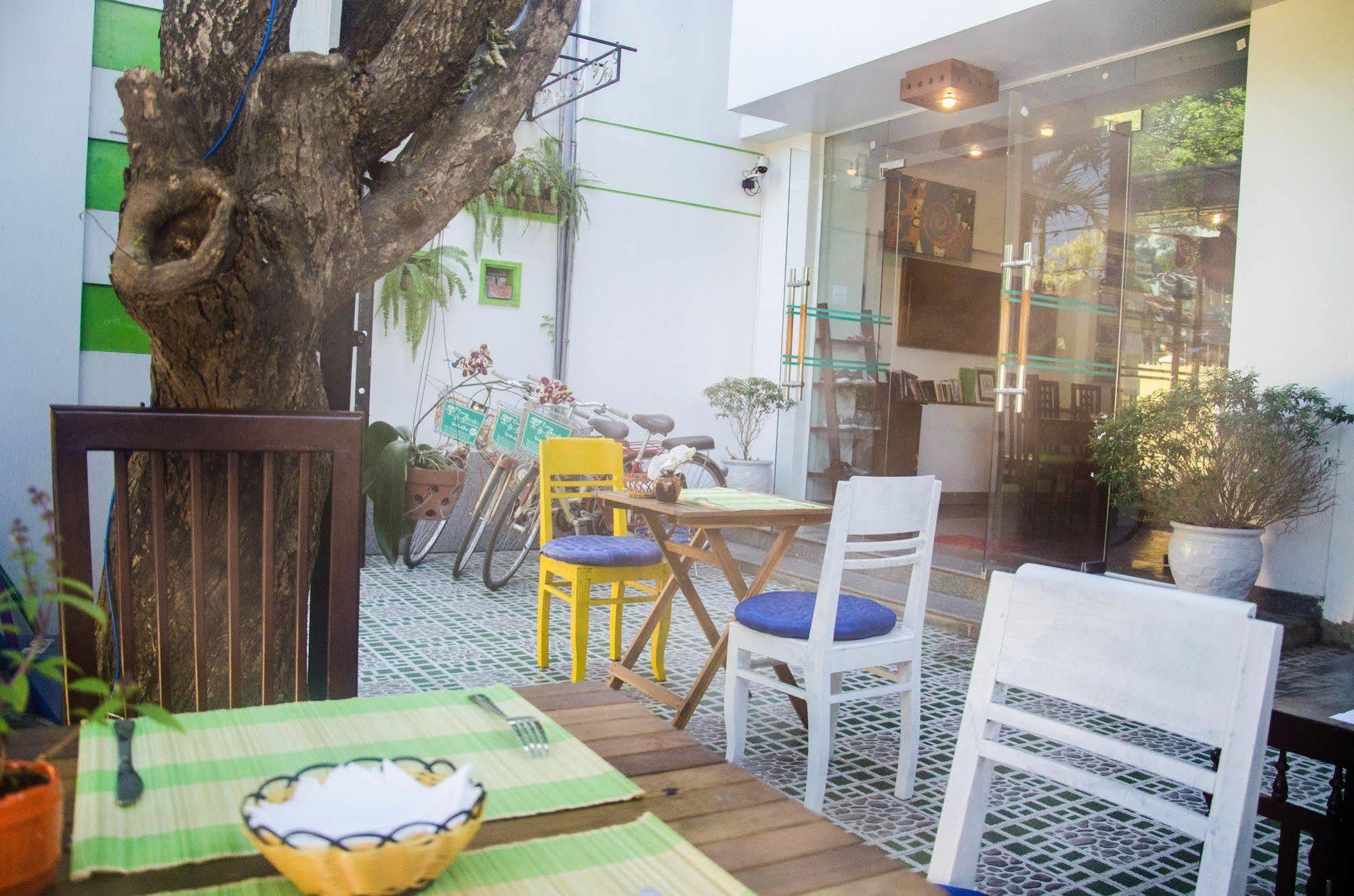 Flower Garden Homestay ฮอยอัน ภายนอก รูปภาพ